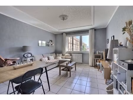appartement t3 secteur la plaine - gravanches – 72 02 m² –