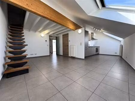 duplex 3 chambres en centre ville d'andenne
