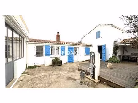 vente maison à saint-gilles-croix-de-vie croix de vie (85800) : à vendre / 75m² saint-gill