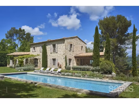 villa de luxe à vendre à tourrettes