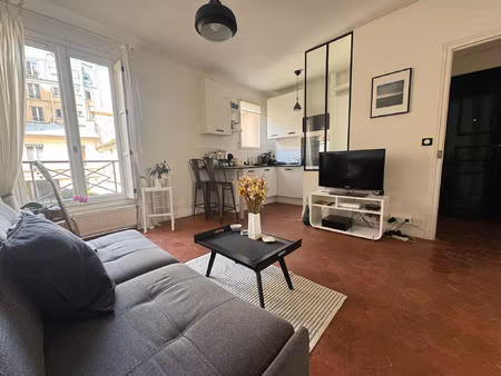 exclusivite - superbe 2 pieces traversant de + de 37m2