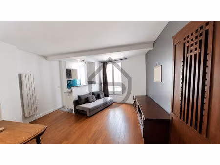 deux pieces meubles de 36 m² en duplex