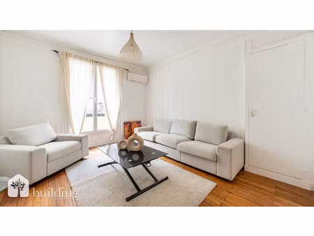 à vendre - paris 17e étoile - studio avec terrasse de 29 40 m² en excellent état