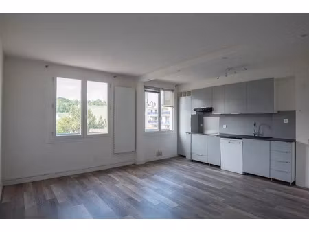 vente appartement 3 pièces 58.13 m² à versailles (78000)  453 500 €