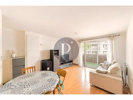 94250 gentilly - appartement 2 pieces - 42.96m² - parking - dpe c