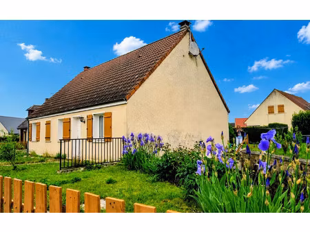 maison crépy m² t-4 à vendre  129 900 €