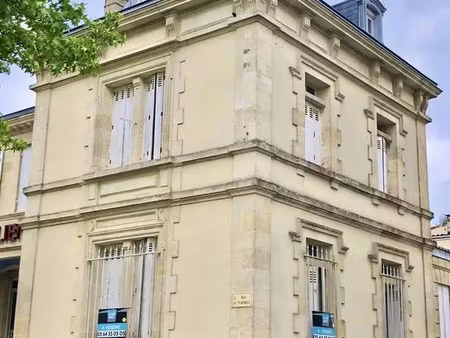 vente maison 5 pièces 125 m² saint-julien-beychevelle (33250)