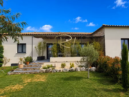 a vendre villa de plain pied - vagnas - sud ardeche
