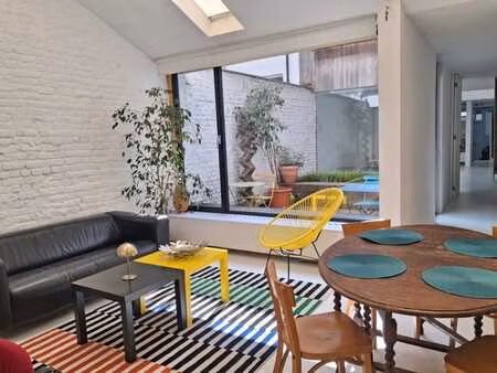 appartement 2 chambres avec patio