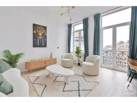 saint gilles - superbe chambre en colocation à louer