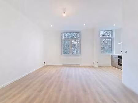 studio 1 chambre rénové à ixelles