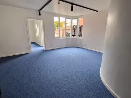 moderne kantoorruimte te huur in turnhout – 60 m²