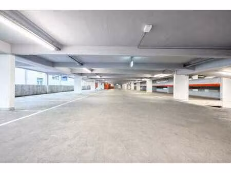 antoine dansaert  lot de 12 emplacements de parking