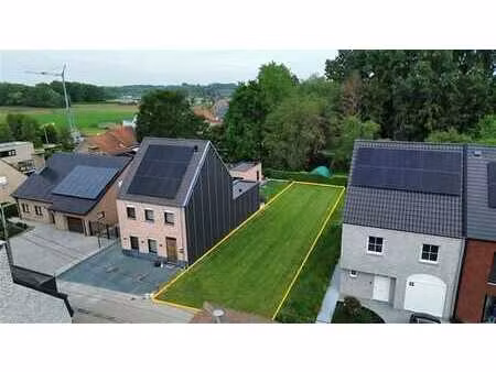 bouwgrond in een doodlopende straat te baardegem