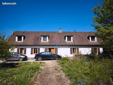 maison 6 pièces 160 m²
