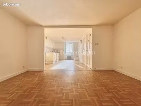 maison 4 pièces 84 m²