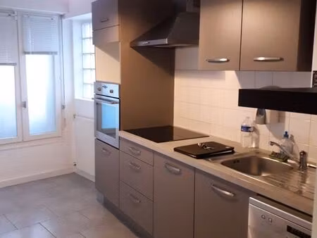 loue la roche sur yon appartement t3 80 m2 aux halles