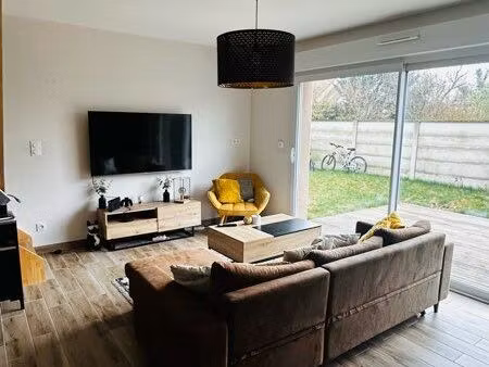 à vendre – charmante maison de ville lumineuse avec jardin