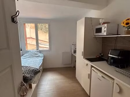 location studio 14m2 meublé été- aix en provence centre historique