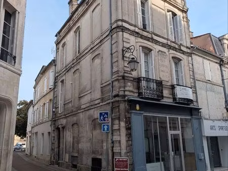 a louer appartement centre ville cognac