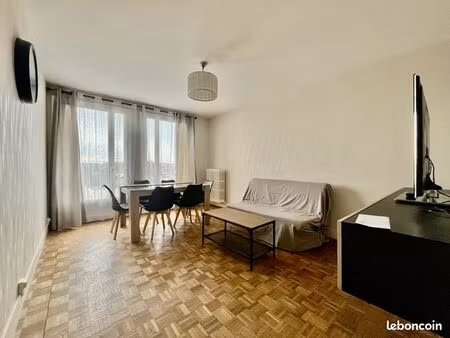 appartement t3 meublé proche chu