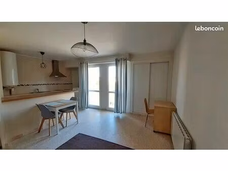 t1 27m² - place parking privative - cave