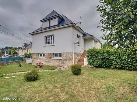 manoir 5 pièces 107 m²