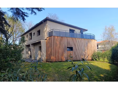 appartement saint-genis-laval 40.3 m² t-2 à vendre  214 000 €