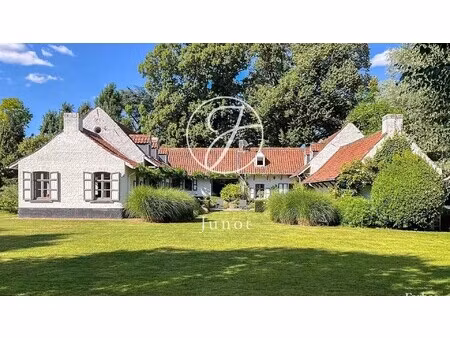 maison de luxe à vendre à croix : 1 380 000 € | 370m²