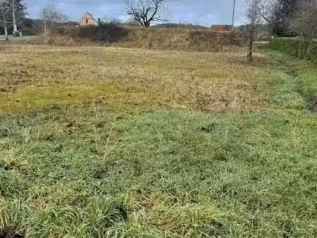 vente terrain 1572 m² à meyronne (46200)  17 000 €