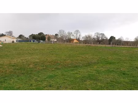 vente terrain 1500 m² à saint-pierre-de-chignac (24330)  39 000 €