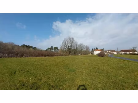 vente terrain 702 m² à saint-pierre-de-chignac (24330)  19 000 €