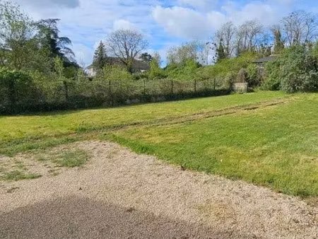 vente terrain 1300 m² à vendeuvre-du-poitou (86380)  27 000 €