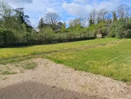 vente terrain 1300 m² à vendeuvre-du-poitou (86380)  27 000 €