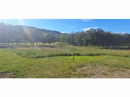 vente terrain 1850 m² à lanzac (46200)  29 000 €