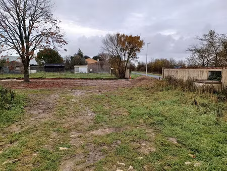 vente terrain 357 m² à le gué-d'alleré (17540)  71 500 €