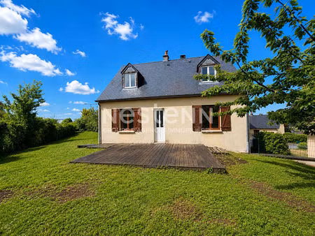 agréable pavillon sur sous-sol de 101 m² avec 4 chambres à vendre avec jardin à dissay-sou
