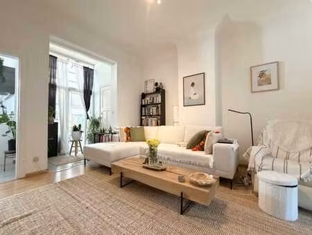 *superbe appartement avec terrasse*