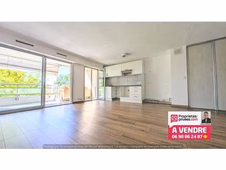 a saisir 3 pieces 65 m² avec garage. avenue de la roubine : mer et centre ville a pied