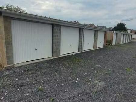 garages rénovés à louer – chatelineau rue léopold