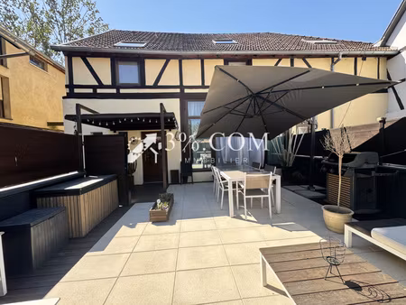 3%com très beau loft - 4 chambres - 2 salles de bain- terrasse et parking