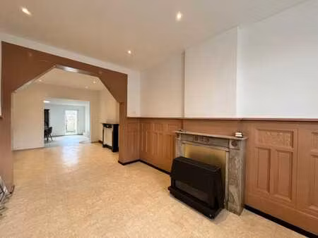 maison 2 ch à louer à bois d’haine disponible le 1er juin