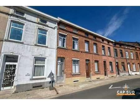 a vendre maison 2 chambres à rénover  proche centre nivelles