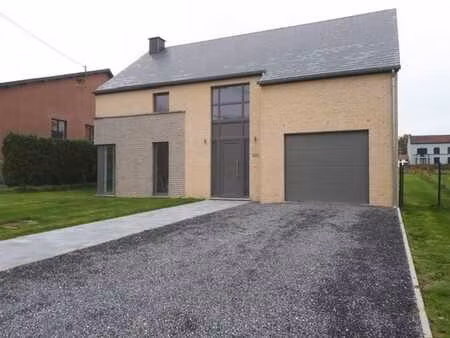 magnifique villa 4 ch. à malonne (namur)  av. vecquée 522
