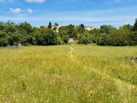 vente terrain 1691 m² à montmeyan (83670)  93 000 €