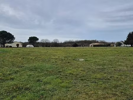 vente terrain 620 m² à saint-yrieix-sur-charente (16710)  84 650 €