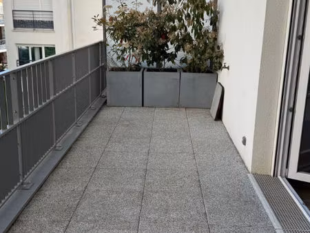 f2 meublé à louer
