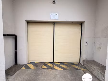 saint-mihiel - parking