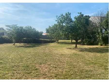 vente terrain 1184 m² à saint-agnant (17620)  107 000 €