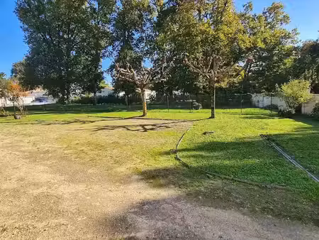 vente terrain 323 m² à les mathes (17570)  125 000 €